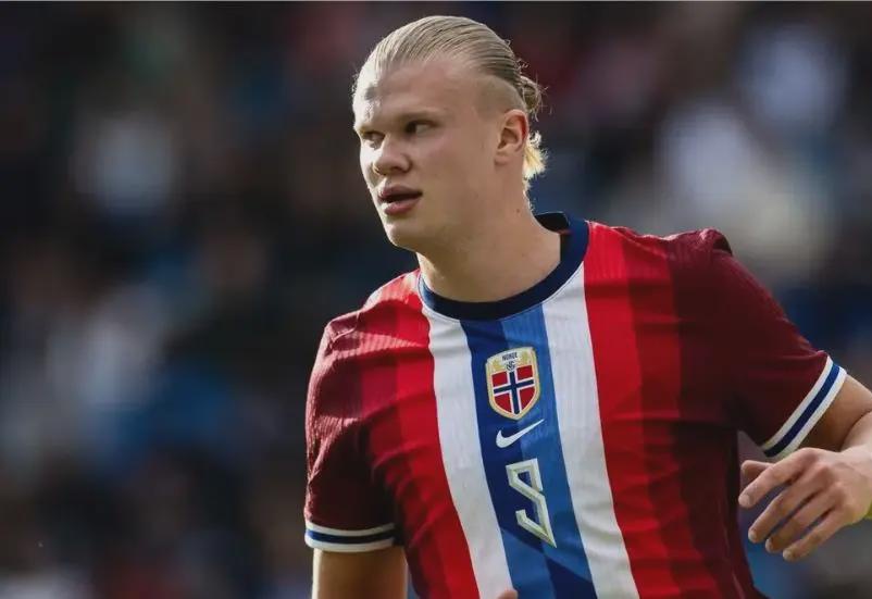 威少本赛季首发时场均接近15+8+8，高于赛季平均数据