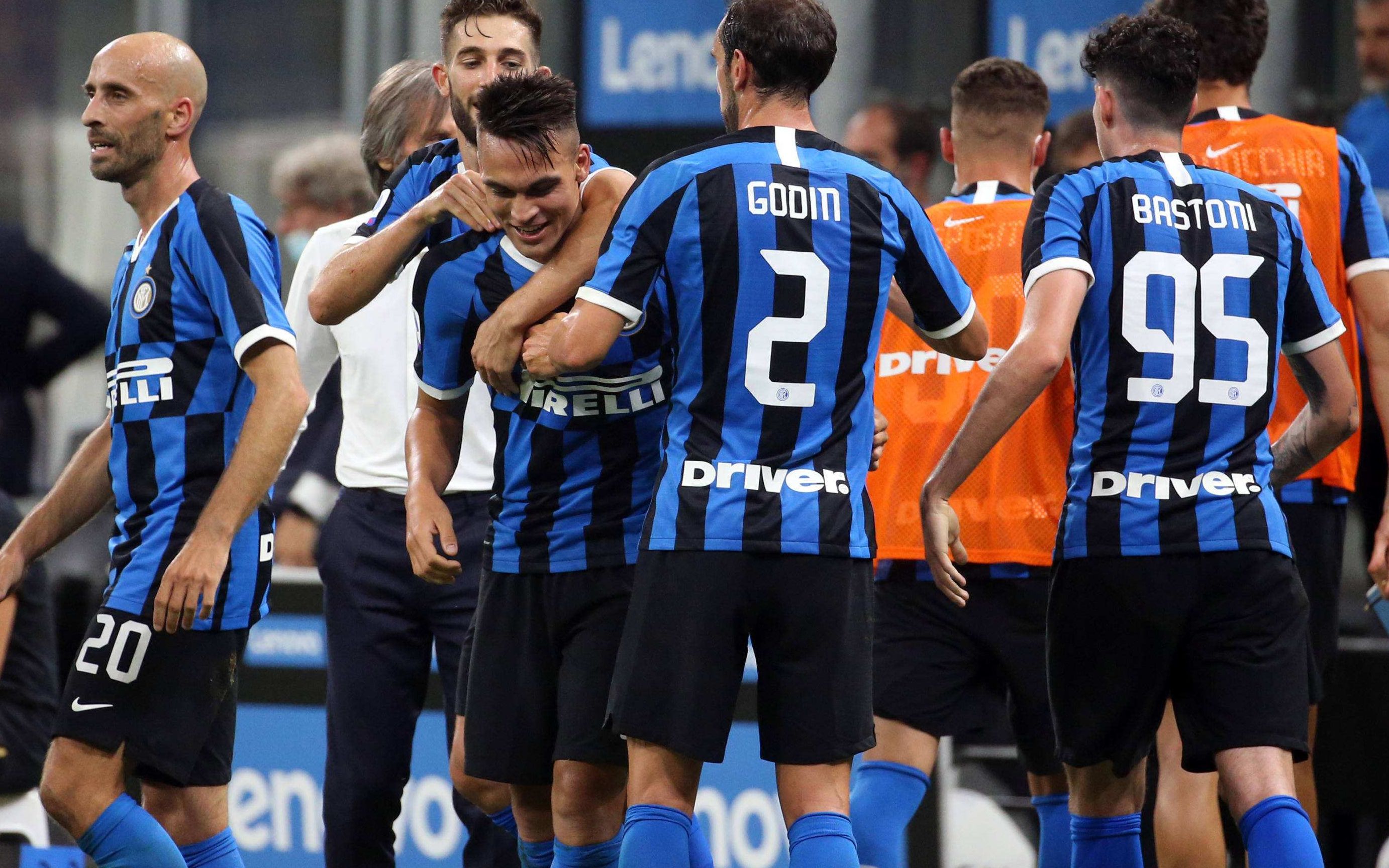 大罗：维尼修斯和拉菲尼亚可以争金球奖；更多人参与将帮助中国队进步（罗纳尔多：维尼修斯与拉菲尼亚有望角逐金球；扩大参与度将助中国队提升）