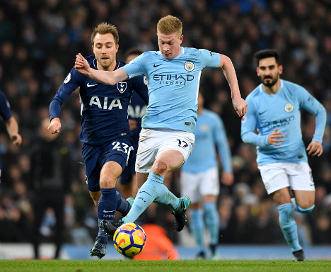 格拉斯纳：我没考虑自己的未来，比赛太多没时间谈续约（格拉斯纳：赛程密集无暇谈续约，未来尚未考虑）