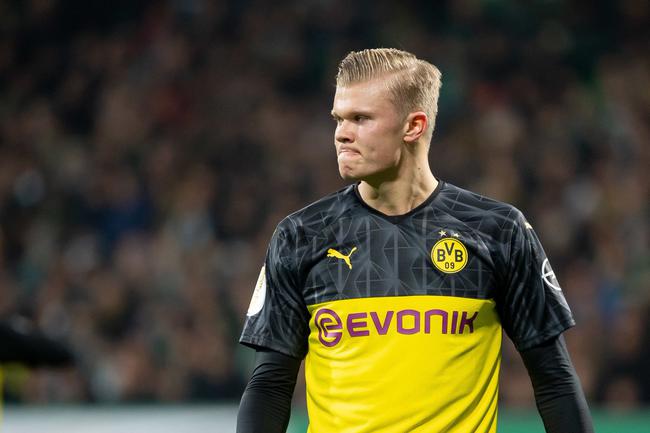 每体：阿劳霍的两位经纪人和德科会面，分析球员目前的现状（每体：德科与阿劳霍两位经纪人会谈，研判球员当前处境）