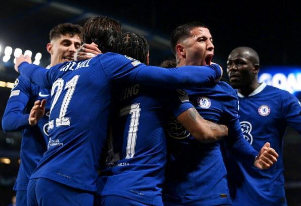 中超比赛精彩回放：上海海港绝杀瞬间,（中超精彩集锦：上海海港读秒绝杀时刻）